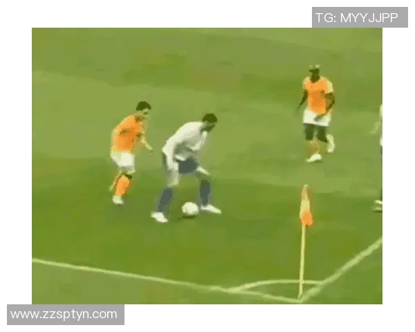 足球明星身披斗篷的精彩瞬间合集与背后的故事揭秘